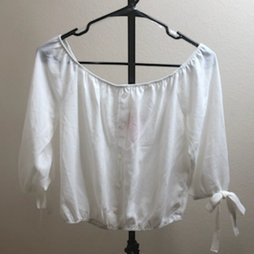 Off the shoulder's top